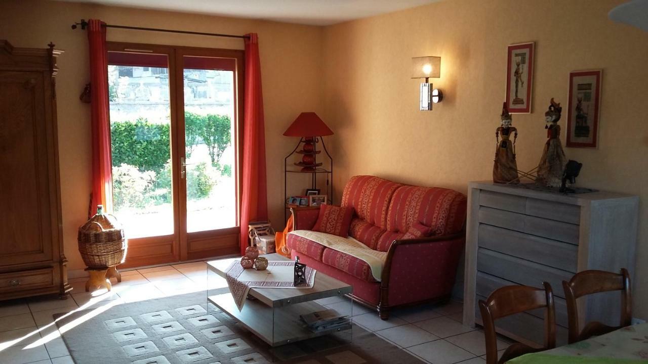 Séjour chez l'habitant Vue Sur Les Montagnes Dans Maison Au Calme *